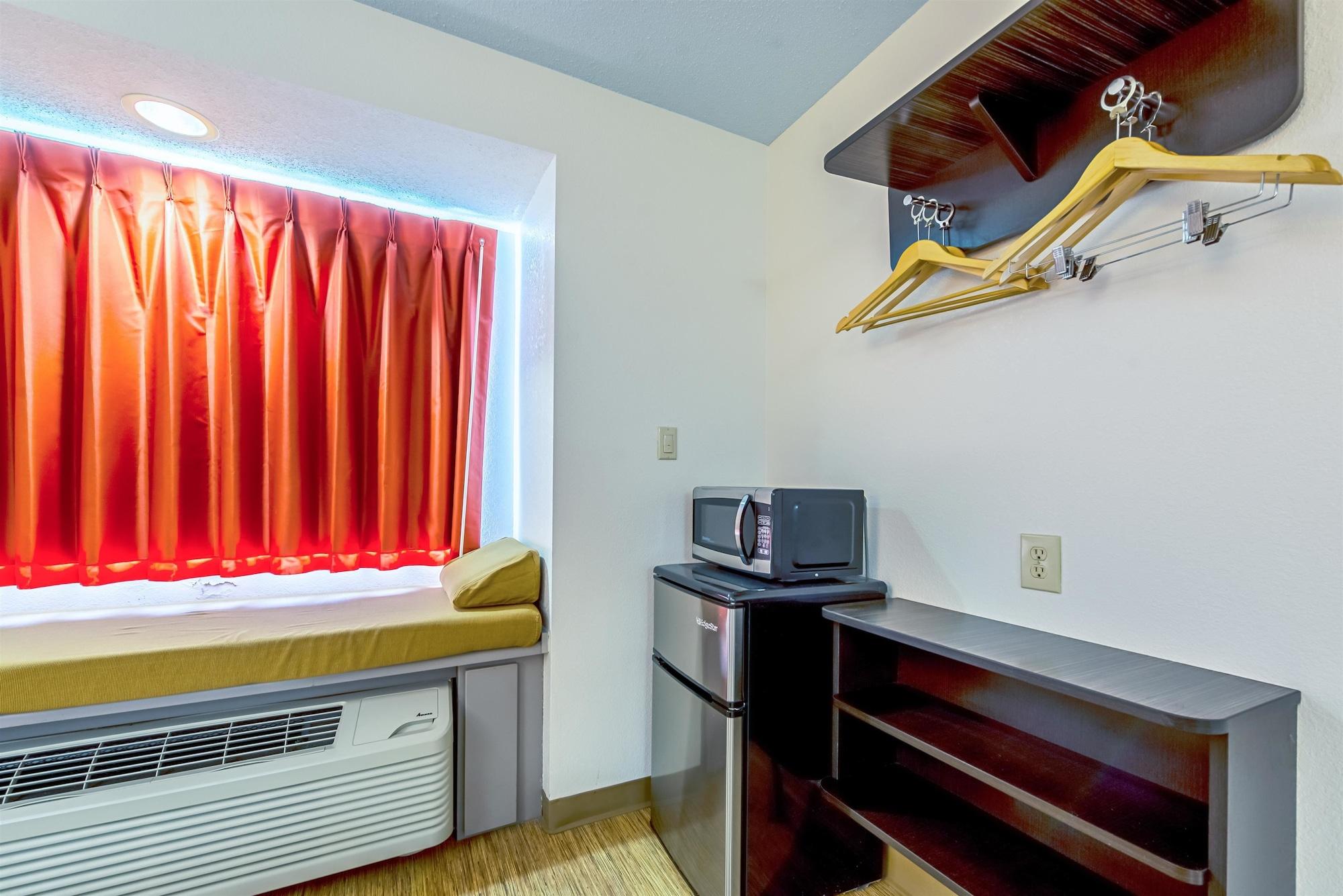 Motel 6 Indianapolis Carmel Dış mekan fotoğraf